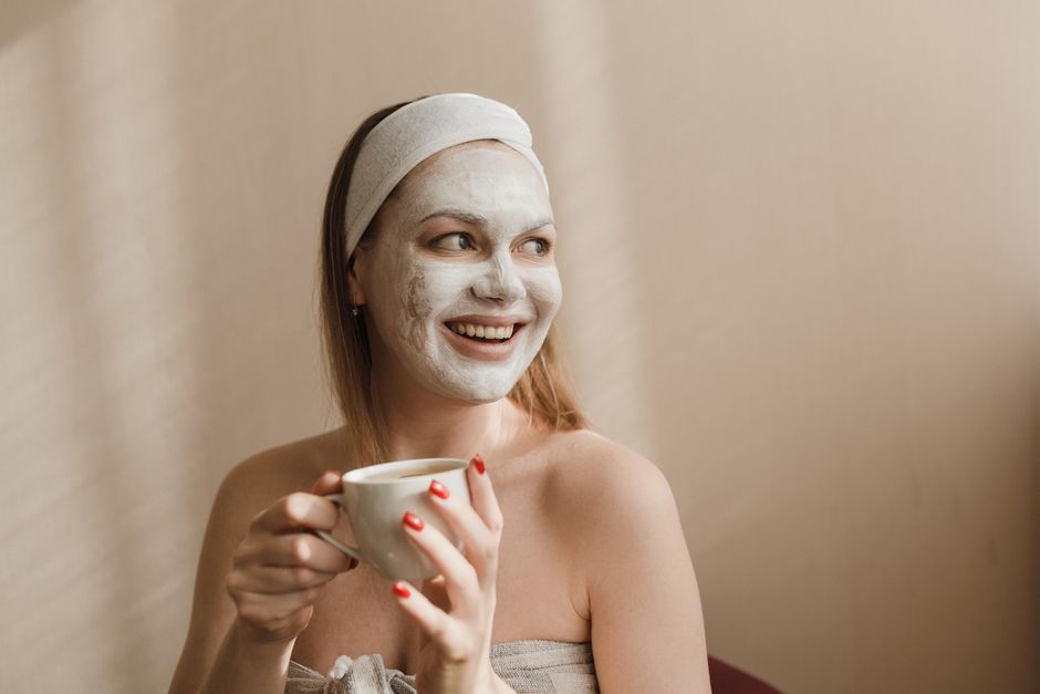 Bật Mí Các Công Dụng Làm Đẹp Da Và Tóc Vô Cùng Hiệu Quả Từ Bã Cà Phê 2 pexels photo 6663394