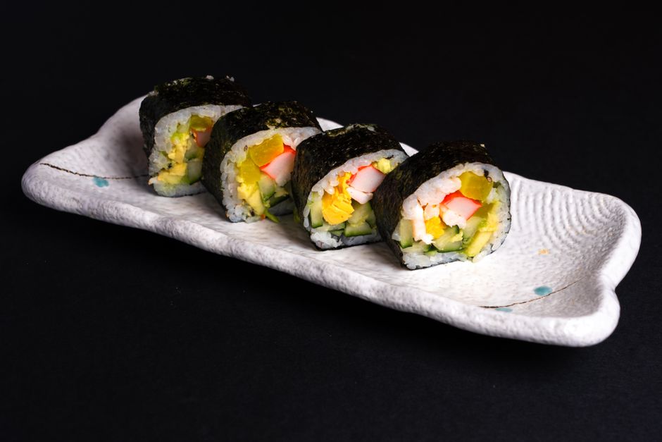 Bí quyết cuộn cơm Kimbap không bị rách bằng lá rong biển: Phân tích từ góc nhìn chuyên gia 2 pexels photo 10692489